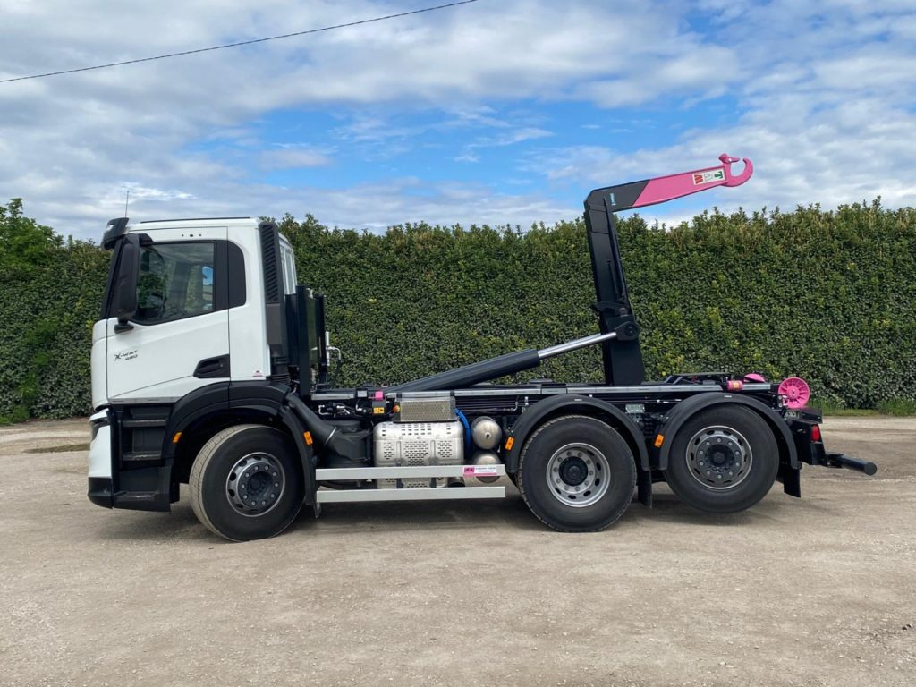 IVECO X-WAY AD280X48Y NUOVO SCARRABILE PASSO 3120 - Kamion s kukastom dizalicom: slika IVECO X-WAY AD280X48Y NUOVO SCARRABILE PASSO 3120 - Kamion s kukastom dizalicom IVECO X-WAY AD280X48Y NUOVO SCARRABILE PASSO 3120 - Kamion s kukastom dizalicom: slika IVECO X-WAY AD280X48Y NUOVO SCARRABILE PASSO 3120 - Kamion s kukastom dizalicom