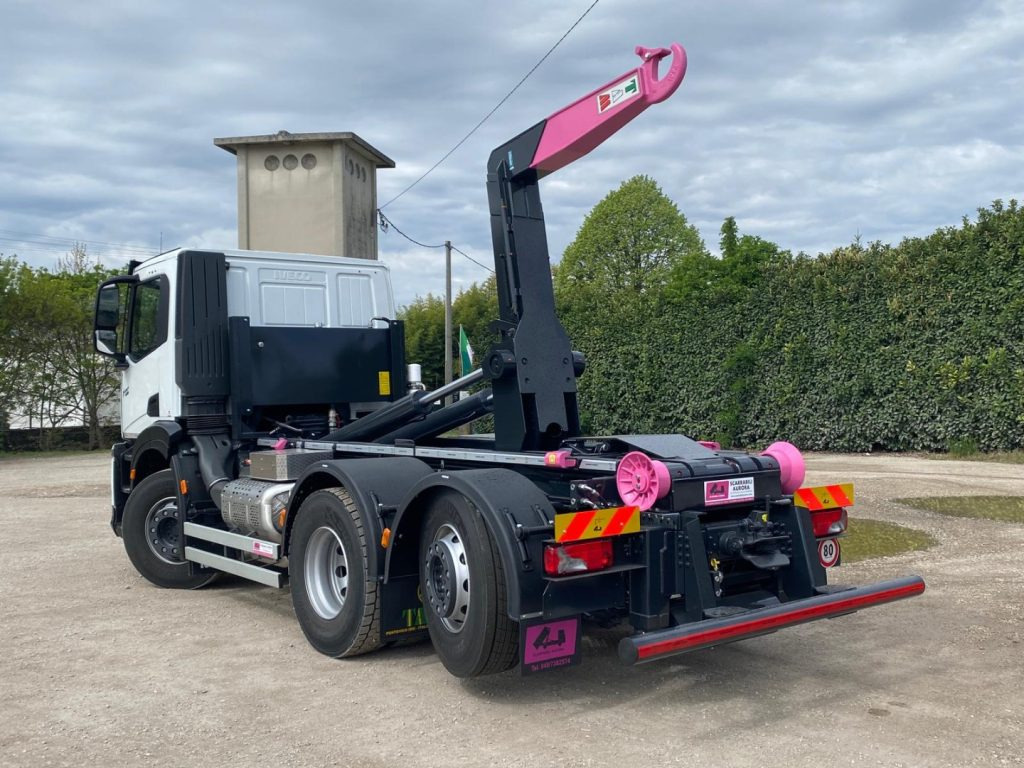 IVECO X-WAY AD280X48Y NUOVO SCARRABILE PASSO 3120 - Kamion s kukastom dizalicom: slika IVECO X-WAY AD280X48Y NUOVO SCARRABILE PASSO 3120 - Kamion s kukastom dizalicom IVECO X-WAY AD280X48Y NUOVO SCARRABILE PASSO 3120 - Kamion s kukastom dizalicom: slika IVECO X-WAY AD280X48Y NUOVO SCARRABILE PASSO 3120 - Kamion s kukastom dizalicom