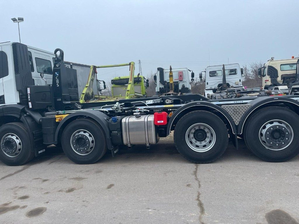 Novi Kamion s kukastom dizalicom IVECO X-WAY AD350X480YPS SCARRABILE NUOVO: slika Novi Kamion s kukastom dizalicom IVECO X-WAY AD350X480YPS SCARRABILE NUOVO Novi Kamion s kukastom dizalicom IVECO X-WAY AD350X480YPS SCARRABILE NUOVO: slika Novi Kamion s kukastom dizalicom IVECO X-WAY AD350X480YPS SCARRABILE NUOVO