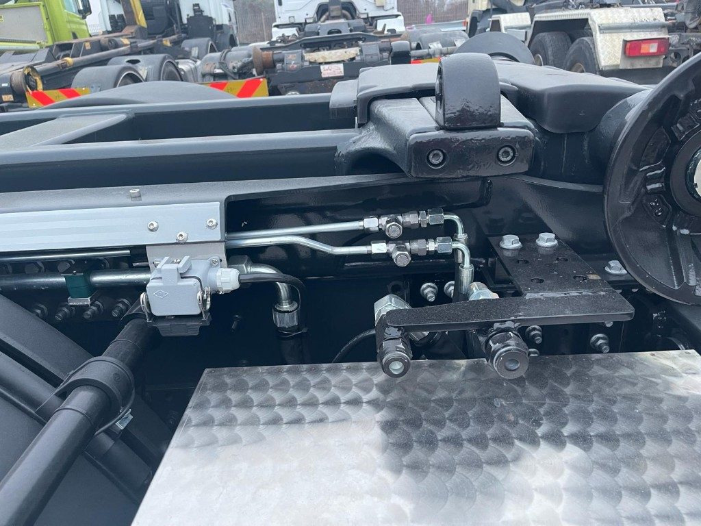 IVECO X-WAY AD350X480YPS SCARRABILE NUOVO - Kamion s kukastom dizalicom: slika IVECO X-WAY AD350X480YPS SCARRABILE NUOVO - Kamion s kukastom dizalicom IVECO X-WAY AD350X480YPS SCARRABILE NUOVO - Kamion s kukastom dizalicom: slika IVECO X-WAY AD350X480YPS SCARRABILE NUOVO - Kamion s kukastom dizalicom