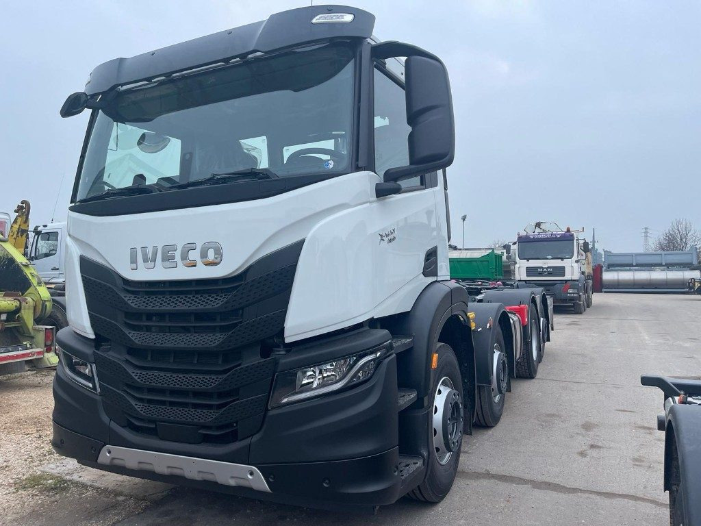 IVECO X-WAY AD350X480YPS SCARRABILE NUOVO - Kamion s kukastom dizalicom: slika IVECO X-WAY AD350X480YPS SCARRABILE NUOVO - Kamion s kukastom dizalicom IVECO X-WAY AD350X480YPS SCARRABILE NUOVO - Kamion s kukastom dizalicom: slika IVECO X-WAY AD350X480YPS SCARRABILE NUOVO - Kamion s kukastom dizalicom