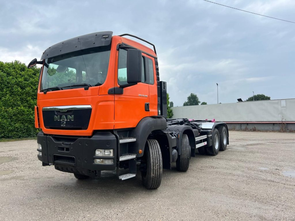 MAN TGS 35.480 SCARRABILE - Kamion s kukastom dizalicom: slika MAN TGS 35.480 SCARRABILE - Kamion s kukastom dizalicom MAN TGS 35.480 SCARRABILE - Kamion s kukastom dizalicom: slika MAN TGS 35.480 SCARRABILE - Kamion s kukastom dizalicom