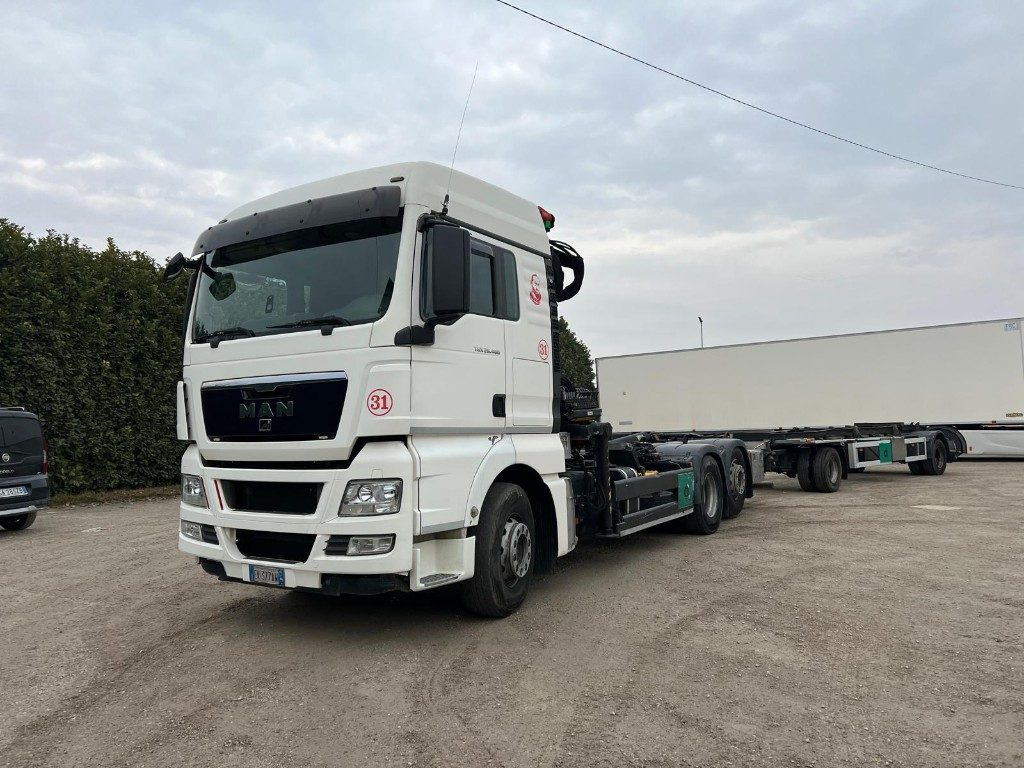 MAN TGX 26.480 SCARRABILE CON GRU - Kamion s kukastom dizalicom: slika MAN TGX 26.480 SCARRABILE CON GRU - Kamion s kukastom dizalicom MAN TGX 26.480 SCARRABILE CON GRU - Kamion s kukastom dizalicom: slika MAN TGX 26.480 SCARRABILE CON GRU - Kamion s kukastom dizalicom