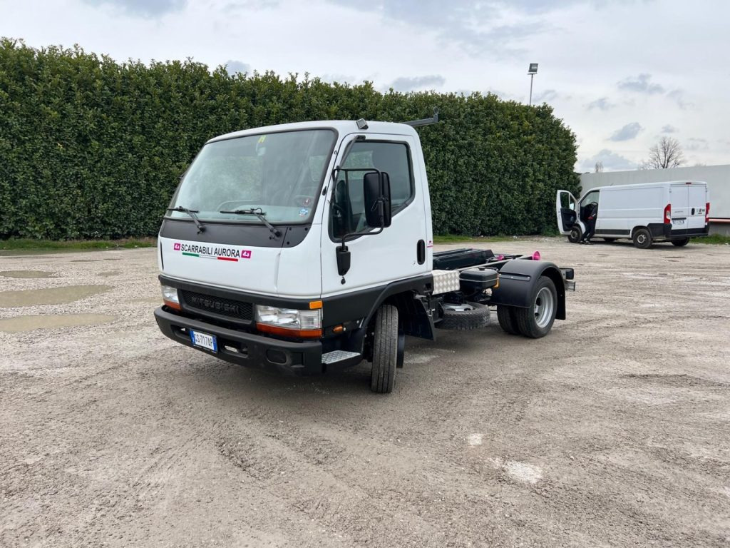 MITSUBISHI CANTER 3.0 SCARRABILE - Kamion s kukastom dizalicom: slika MITSUBISHI CANTER 3.0 SCARRABILE - Kamion s kukastom dizalicom MITSUBISHI CANTER 3.0 SCARRABILE - Kamion s kukastom dizalicom: slika MITSUBISHI CANTER 3.0 SCARRABILE - Kamion s kukastom dizalicom