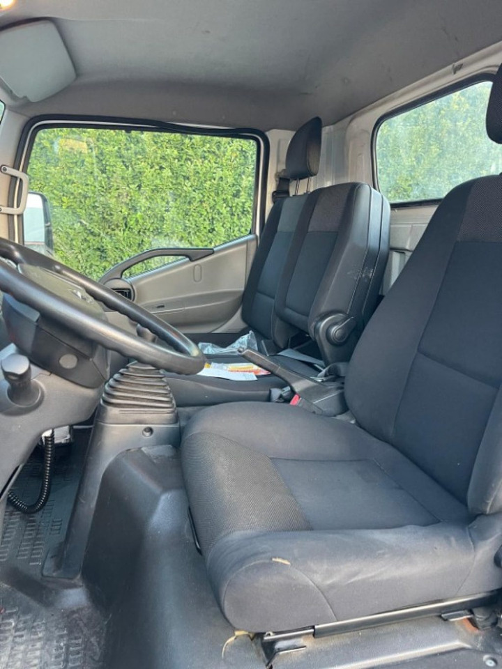 NISSAN NT400 SCARRABILE PATENTE B - Kamion s kukastom dizalicom: slika NISSAN NT400 SCARRABILE PATENTE B - Kamion s kukastom dizalicom NISSAN NT400 SCARRABILE PATENTE B - Kamion s kukastom dizalicom: slika NISSAN NT400 SCARRABILE PATENTE B - Kamion s kukastom dizalicom