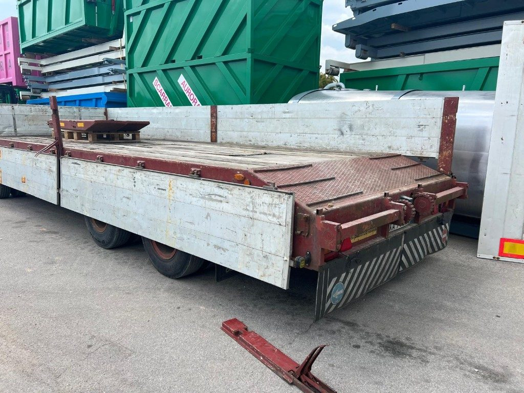 PIACENZA RIMORCHIO PIACENZA BALESTRATO CON PIANALE - Prikolica s niskim utovarivačem: slika PIACENZA RIMORCHIO PIACENZA BALESTRATO CON PIANALE - Prikolica s niskim utovarivačem PIACENZA RIMORCHIO PIACENZA BALESTRATO CON PIANALE - Prikolica s niskim utovarivačem: slika PIACENZA RIMORCHIO PIACENZA BALESTRATO CON PIANALE - Prikolica s niskim utovarivačem