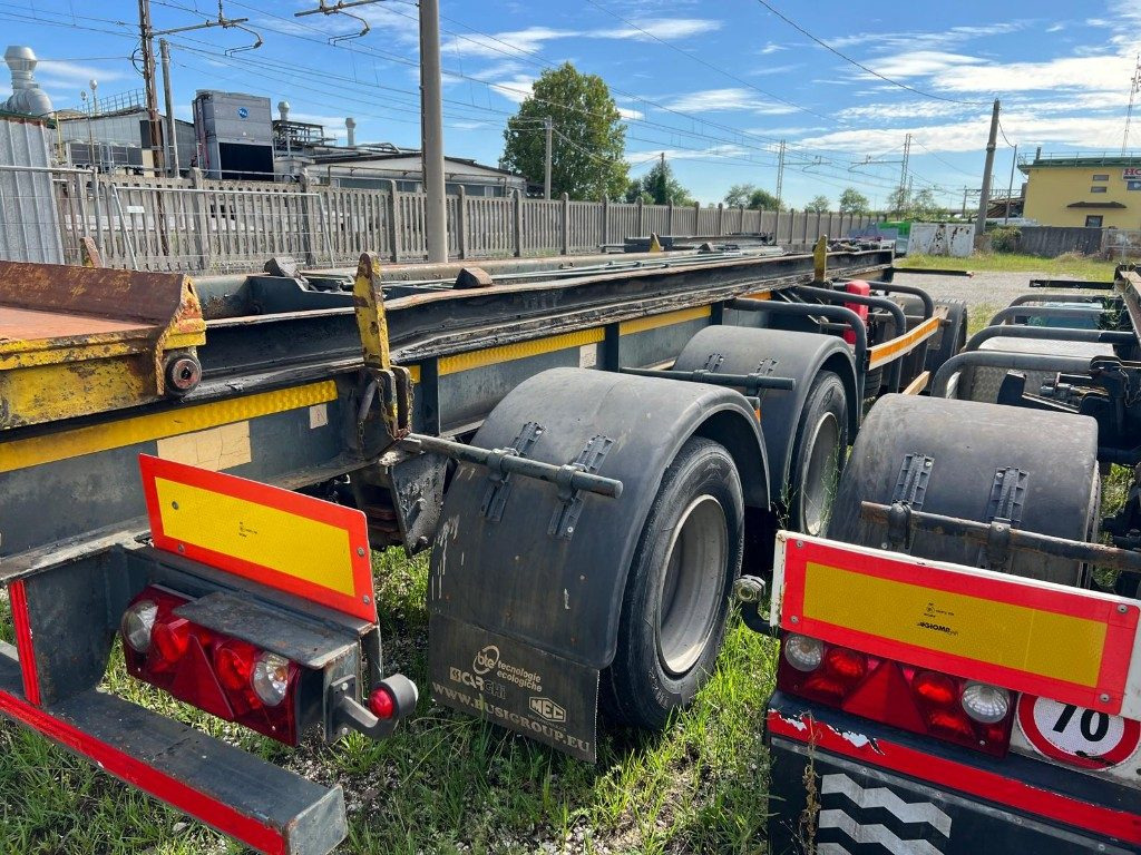 PIACENZA RIMORCHIO PIACENZA SCARRABILE BALESTRATO - Abroll/ Samopodizač prikolica: slika PIACENZA RIMORCHIO PIACENZA SCARRABILE BALESTRATO - Abroll/ Samopodizač prikolica PIACENZA RIMORCHIO PIACENZA SCARRABILE BALESTRATO - Abroll/ Samopodizač prikolica: slika PIACENZA RIMORCHIO PIACENZA SCARRABILE BALESTRATO - Abroll/ Samopodizač prikolica