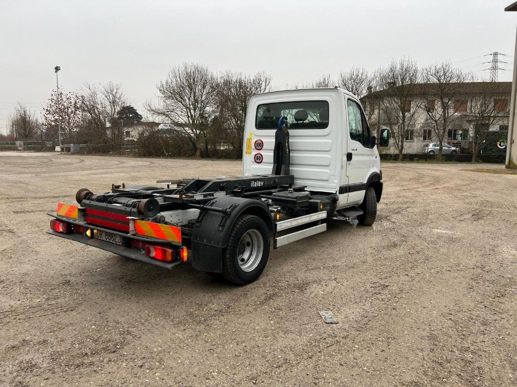 RENAULT MASCOTT SCARRABILE - Kamion s kukastom dizalicom: slika RENAULT MASCOTT SCARRABILE - Kamion s kukastom dizalicom RENAULT MASCOTT SCARRABILE - Kamion s kukastom dizalicom: slika RENAULT MASCOTT SCARRABILE - Kamion s kukastom dizalicom