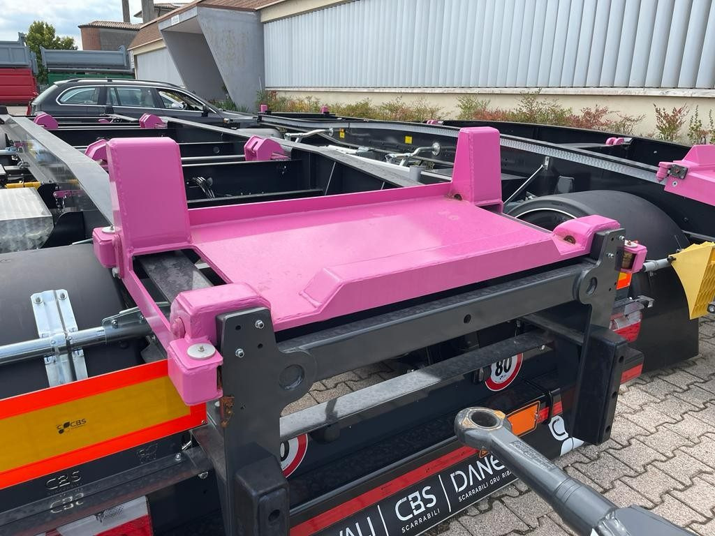 RIMORCHIO CBS NUOVO SCARRABILE - Abroll/ Samopodizač prikolica: slika RIMORCHIO CBS NUOVO SCARRABILE - Abroll/ Samopodizač prikolica RIMORCHIO CBS NUOVO SCARRABILE - Abroll/ Samopodizač prikolica: slika RIMORCHIO CBS NUOVO SCARRABILE - Abroll/ Samopodizač prikolica