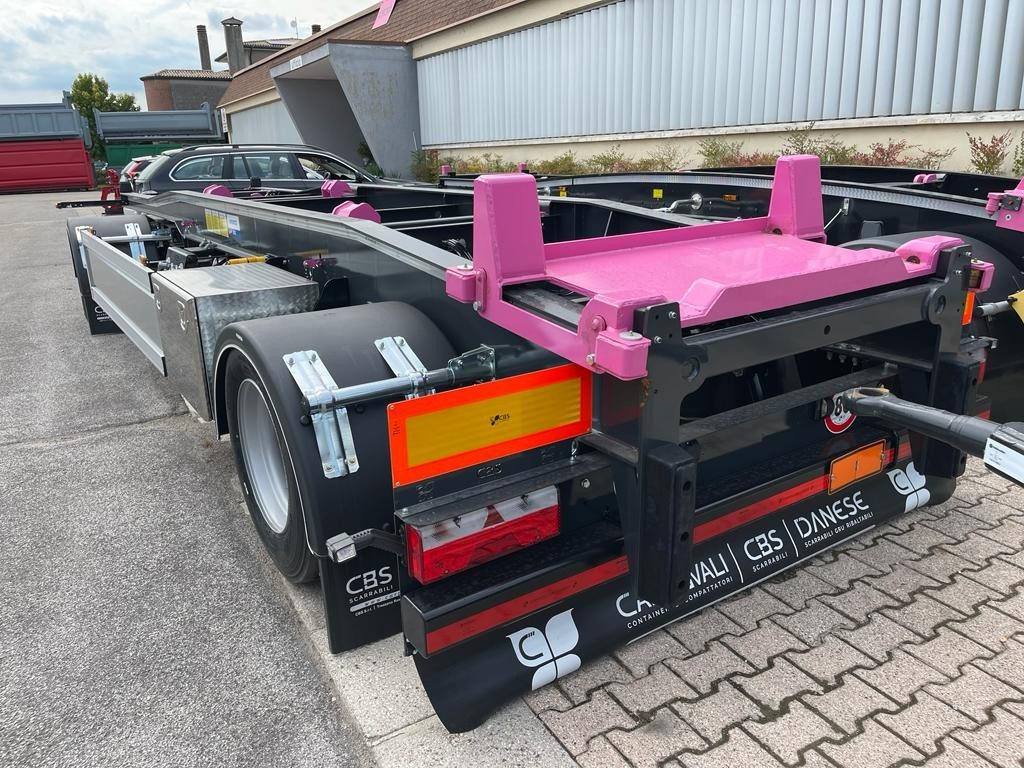 RIMORCHIO CBS NUOVO SCARRABILE - Abroll/ Samopodizač prikolica: slika RIMORCHIO CBS NUOVO SCARRABILE - Abroll/ Samopodizač prikolica RIMORCHIO CBS NUOVO SCARRABILE - Abroll/ Samopodizač prikolica: slika RIMORCHIO CBS NUOVO SCARRABILE - Abroll/ Samopodizač prikolica