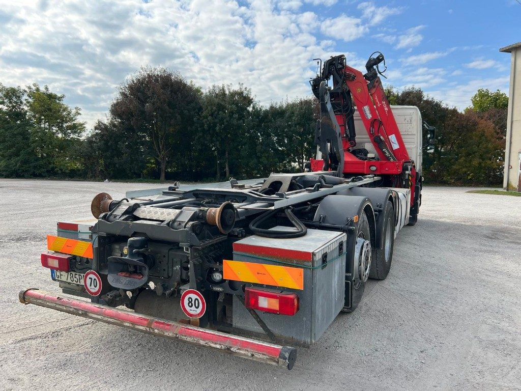 VOLVO FM11.450 SCARRABILE CON GRU - Kamion s kukastom dizalicom: slika VOLVO FM11.450 SCARRABILE CON GRU - Kamion s kukastom dizalicom VOLVO FM11.450 SCARRABILE CON GRU - Kamion s kukastom dizalicom: slika VOLVO FM11.450 SCARRABILE CON GRU - Kamion s kukastom dizalicom