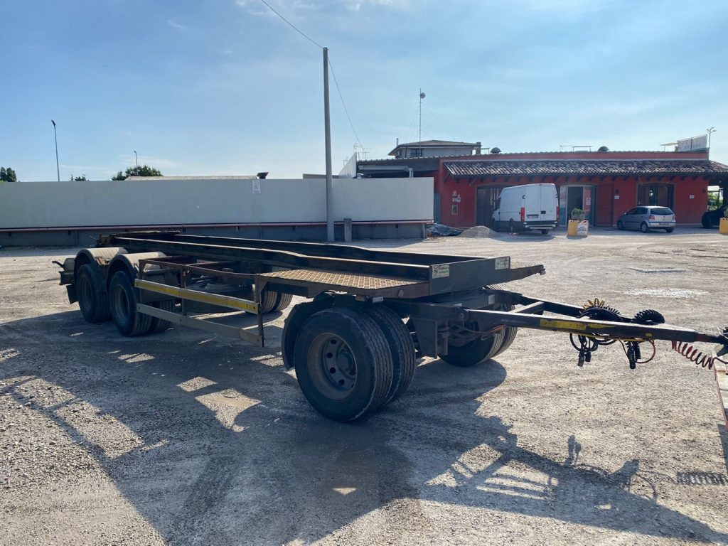 ZORZI 26 R 070 19 A SCARRABILE BALESTRATO - Abroll/ Samopodizač prikolica: slika ZORZI 26 R 070 19 A SCARRABILE BALESTRATO - Abroll/ Samopodizač prikolica ZORZI 26 R 070 19 A SCARRABILE BALESTRATO - Abroll/ Samopodizač prikolica: slika ZORZI 26 R 070 19 A SCARRABILE BALESTRATO - Abroll/ Samopodizač prikolica