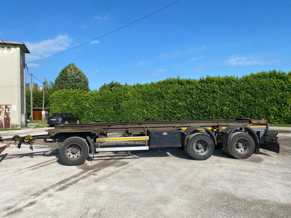 ZORZI 26 R 070 19 A SCARRABILE BALESTRATO - Abroll/ Samopodizač prikolica: slika ZORZI 26 R 070 19 A SCARRABILE BALESTRATO - Abroll/ Samopodizač prikolica ZORZI 26 R 070 19 A SCARRABILE BALESTRATO - Abroll/ Samopodizač prikolica: slika ZORZI 26 R 070 19 A SCARRABILE BALESTRATO - Abroll/ Samopodizač prikolica