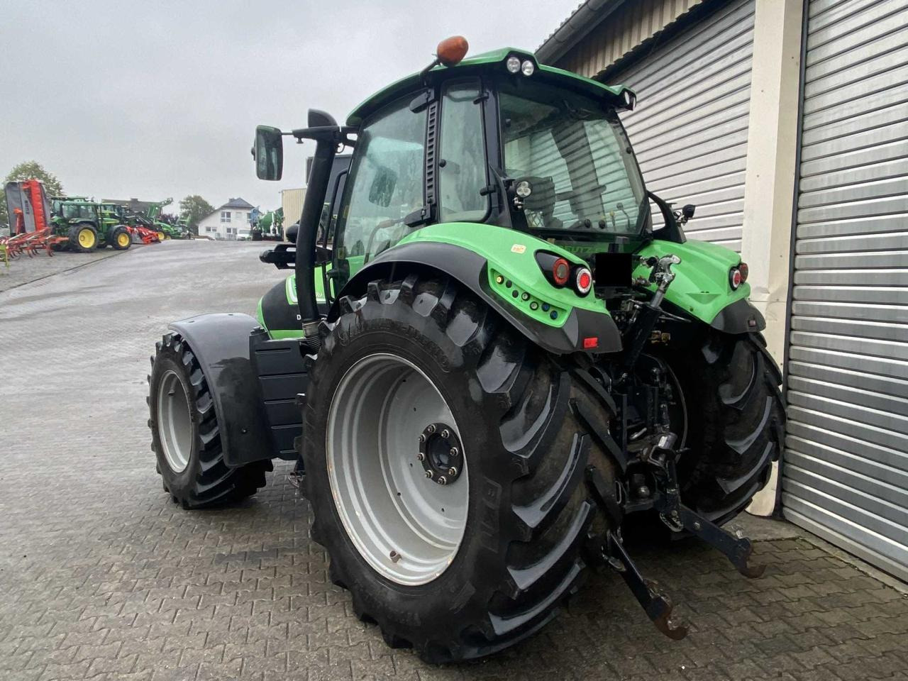 Deutz-Fahr 6190 Agrotron TTV - Traktor: slika Deutz-Fahr 6190 Agrotron TTV - Traktor Deutz-Fahr 6190 Agrotron TTV - Traktor: slika Deutz-Fahr 6190 Agrotron TTV - Traktor