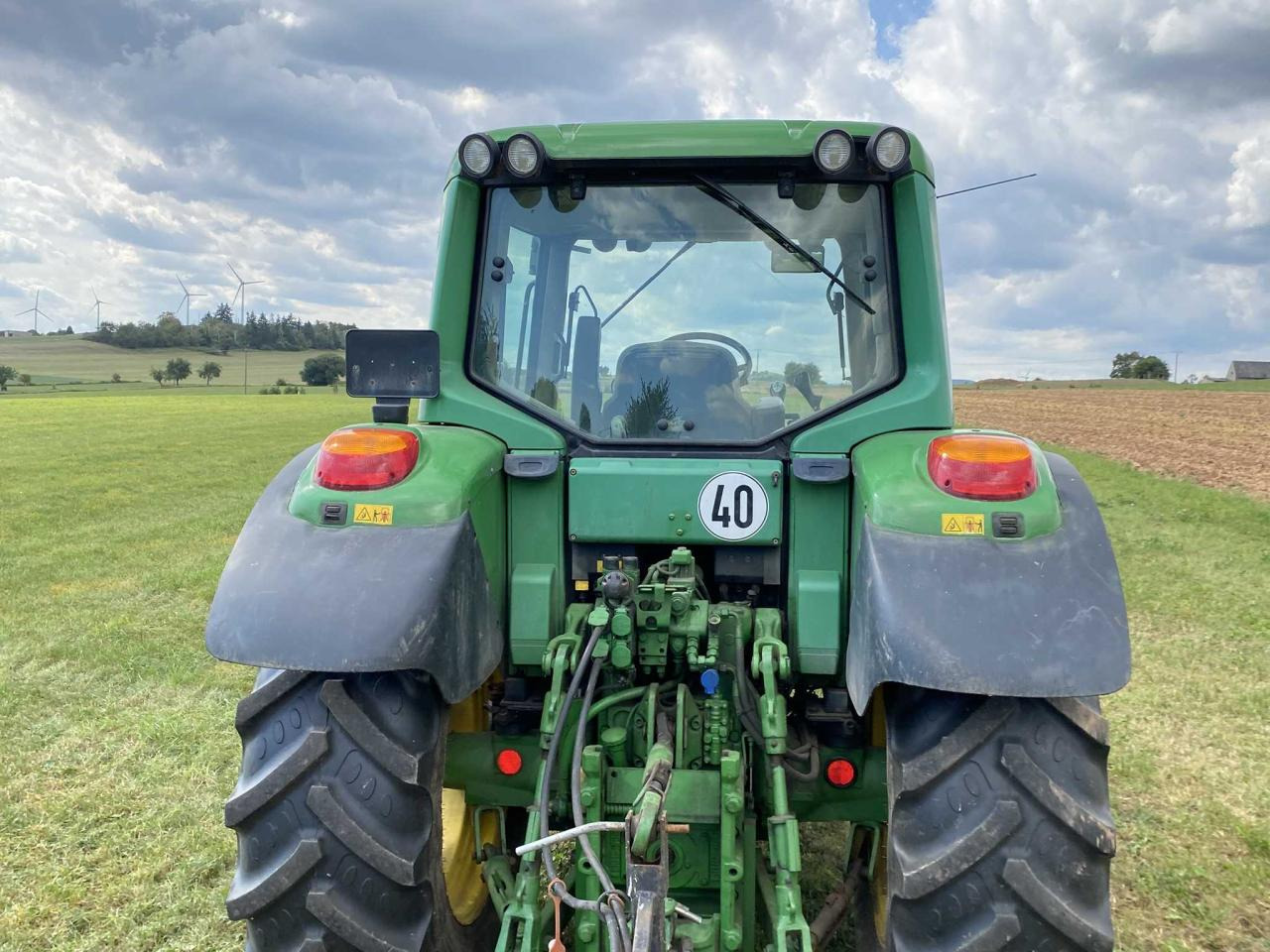 John Deere 6320 Premium - Traktor: slika John Deere 6320 Premium - Traktor John Deere 6320 Premium - Traktor: slika John Deere 6320 Premium - Traktor