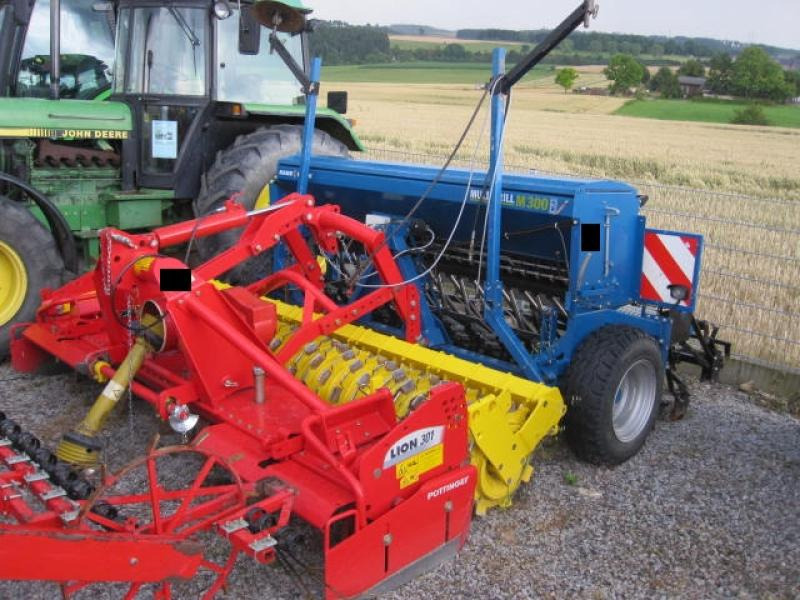 Rabe Multidrill M300 - Sijačica: slika Rabe Multidrill M300 - Sijačica Rabe Multidrill M300 - Sijačica: slika Rabe Multidrill M300 - Sijačica