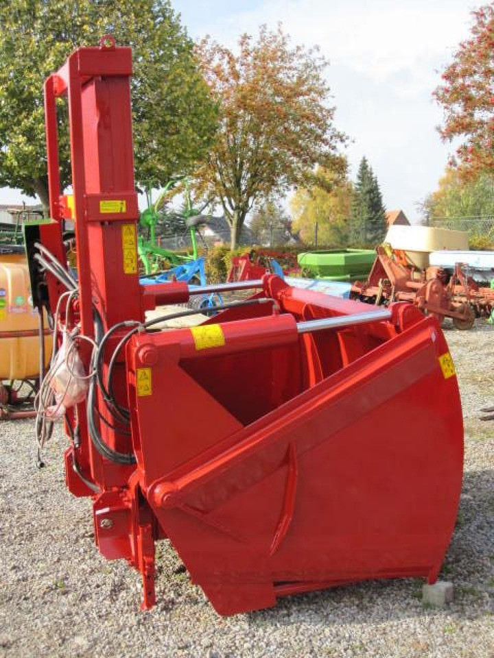 Strautmann SZ 234 Heckschneidza - Prikolica za poljoprivredna gospodarstva: slika Strautmann SZ 234 Heckschneidza - Prikolica za poljoprivredna gospodarstva Strautmann SZ 234 Heckschneidza - Prikolica za poljoprivredna gospodarstva: slika Strautmann SZ 234 Heckschneidza - Prikolica za poljoprivredna gospodarstva