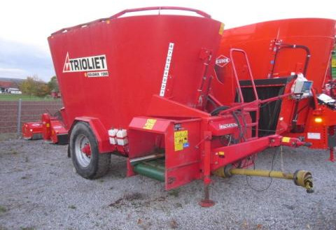 Trioliet SM2-1200VL - Vagon-miješalica za krmivo: slika Trioliet SM2-1200VL - Vagon-miješalica za krmivo Trioliet SM2-1200VL - Vagon-miješalica za krmivo: slika Trioliet SM2-1200VL - Vagon-miješalica za krmivo