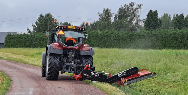 IlsboM160 Standart - Bočni malčer: slika IlsboM160 Standart - Bočni malčer IlsboM160 Standart - Bočni malčer: slika IlsboM160 Standart - Bočni malčer