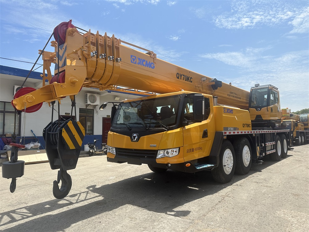 XCMG 70 ton QY70KC XCT75 QY75K QY70KS QY50KC QY100K xct80 truck crane - Autodizalica: slika XCMG 70 ton QY70KC XCT75 QY75K QY70KS QY50KC QY100K xct80 truck crane - Autodizalica XCMG 70 ton QY70KC XCT75 QY75K QY70KS QY50KC QY100K xct80 truck crane - Autodizalica: slika XCMG 70 ton QY70KC XCT75 QY75K QY70KS QY50KC QY100K xct80 truck crane - Autodizalica