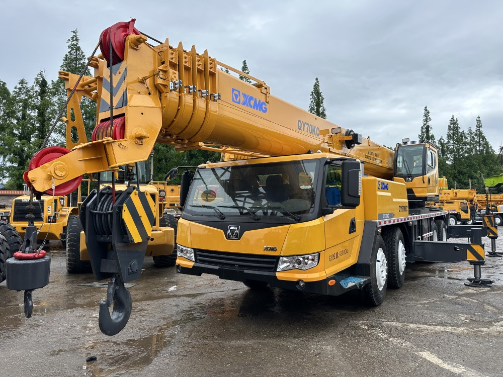 XCMG 70 ton QY70KC XCT75 QY75K QY70KS QY50KC QY100K xct80 truck crane - Autodizalica: slika XCMG 70 ton QY70KC XCT75 QY75K QY70KS QY50KC QY100K xct80 truck crane - Autodizalica XCMG 70 ton QY70KC XCT75 QY75K QY70KS QY50KC QY100K xct80 truck crane - Autodizalica: slika XCMG 70 ton QY70KC XCT75 QY75K QY70KS QY50KC QY100K xct80 truck crane - Autodizalica