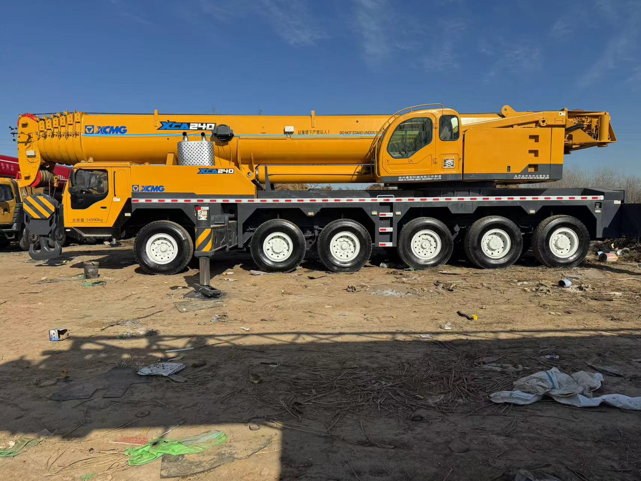 XCMG QAY240 XCT240 XCA240 240 ton 250 ton 260 ton 200 ton 220 ton crane - Autodizalica za sve terene: slika XCMG QAY240 XCT240 XCA240 240 ton 250 ton 260 ton 200 ton 220 ton crane - Autodizalica za sve terene XCMG QAY240 XCT240 XCA240 240 ton 250 ton 260 ton 200 ton 220 ton crane - Autodizalica za sve terene: slika XCMG QAY240 XCT240 XCA240 240 ton 250 ton 260 ton 200 ton 220 ton crane - Autodizalica za sve terene