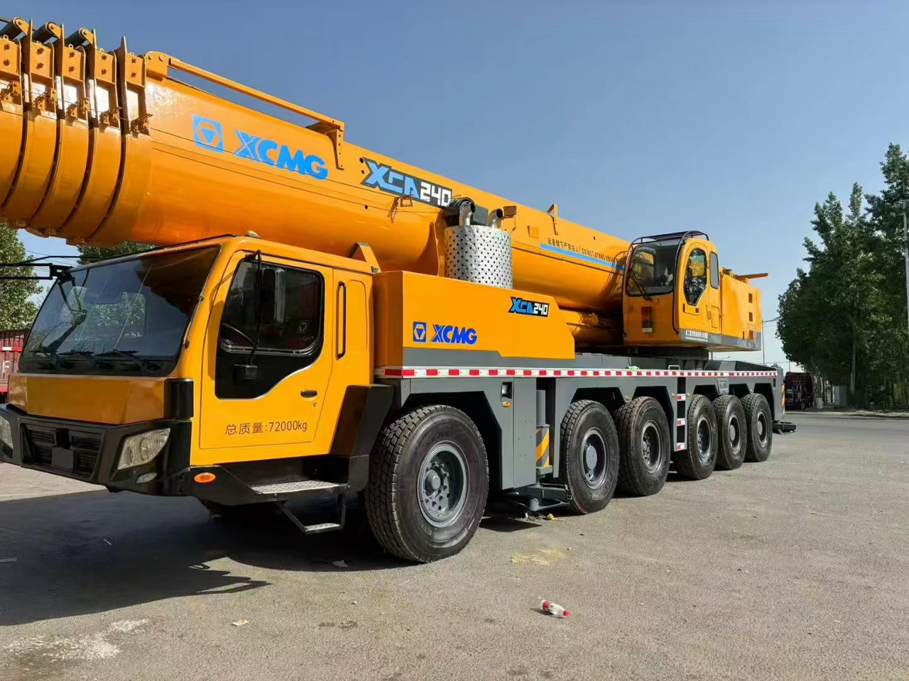 XCMG QAY240 XCT240 XCA240 QY240K 240 ton 250 ton 300 ton 260 ton 200 ton 220 ton crane - Autodizalica za sve terene: slika XCMG QAY240 XCT240 XCA240 QY240K 240 ton 250 ton 300 ton 260 ton 200 ton 220 ton crane - Autodizalica za sve terene XCMG QAY240 XCT240 XCA240 QY240K 240 ton 250 ton 300 ton 260 ton 200 ton 220 ton crane - Autodizalica za sve terene: slika XCMG QAY240 XCT240 XCA240 QY240K 240 ton 250 ton 300 ton 260 ton 200 ton 220 ton crane - Autodizalica za sve terene