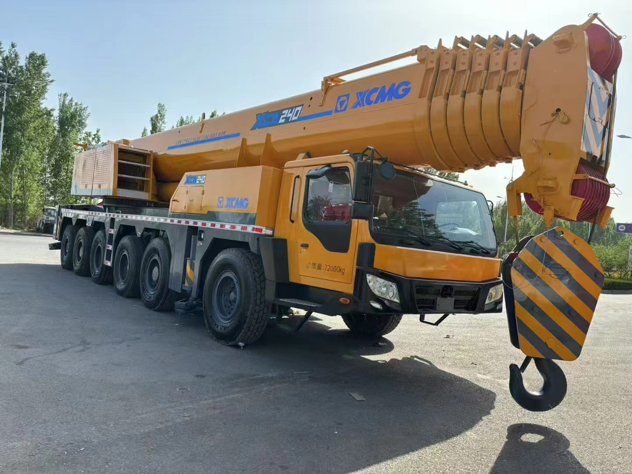 XCMG QAY240 XCT240 XCA240 QY240K 240ton 250ton 300ton 260ton 200ton 220ton crane - Autodizalica za sve terene: slika XCMG QAY240 XCT240 XCA240 QY240K 240ton 250ton 300ton 260ton 200ton 220ton crane - Autodizalica za sve terene XCMG QAY240 XCT240 XCA240 QY240K 240ton 250ton 300ton 260ton 200ton 220ton crane - Autodizalica za sve terene: slika XCMG QAY240 XCT240 XCA240 QY240K 240ton 250ton 300ton 260ton 200ton 220ton crane - Autodizalica za sve terene