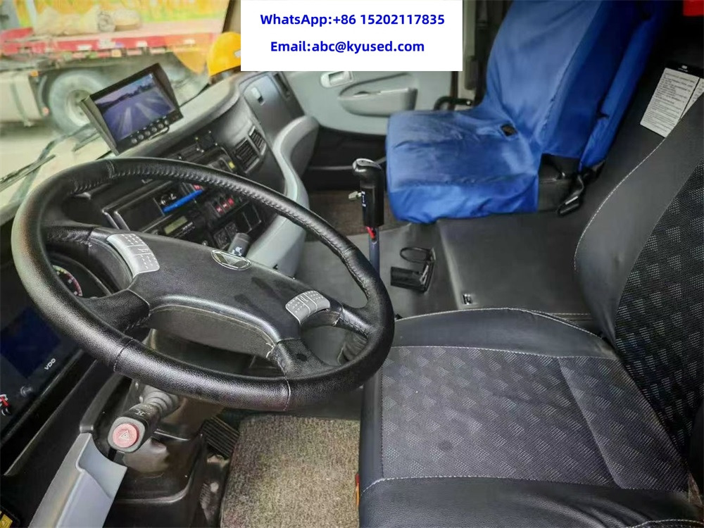 Autodizalica XCMG QY100K7C 100Ton: slika Autodizalica XCMG QY100K7C 100Ton