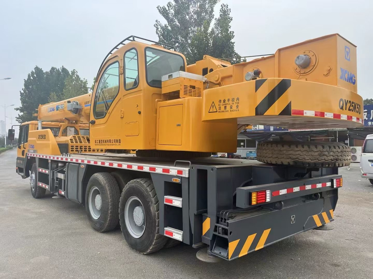 XCMG QY25K5D QY25K5C QY25K5-1 25 TON TRUCK CRANE - Autodizalica: slika XCMG QY25K5D QY25K5C QY25K5-1 25 TON TRUCK CRANE - Autodizalica XCMG QY25K5D QY25K5C QY25K5-1 25 TON TRUCK CRANE - Autodizalica: slika XCMG QY25K5D QY25K5C QY25K5-1 25 TON TRUCK CRANE - Autodizalica