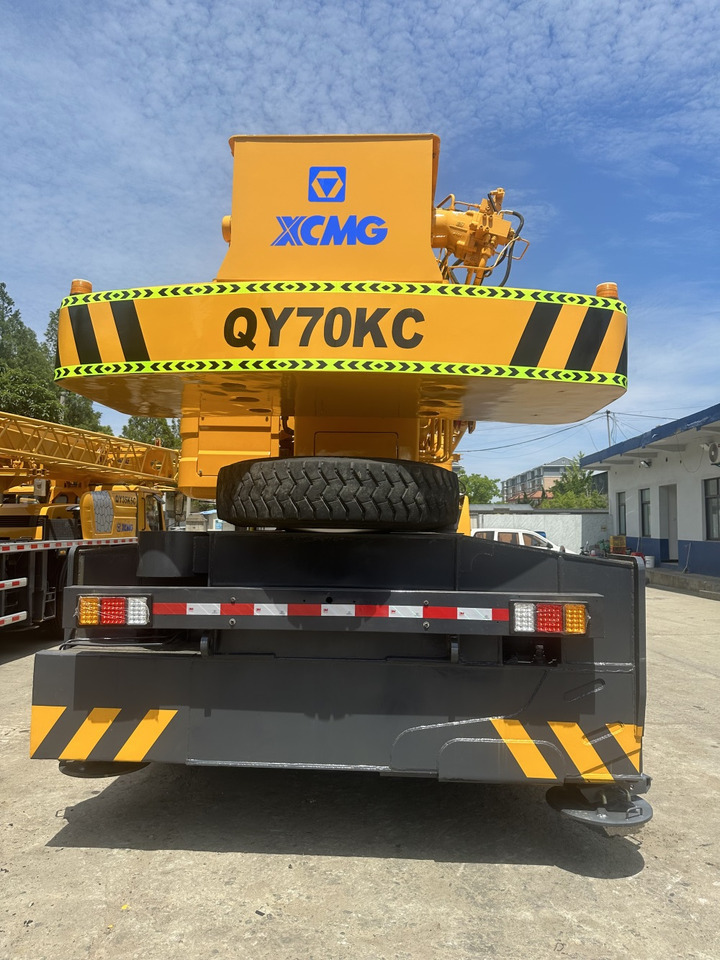 XCMG qy70kc xct75 qy75kc 75 ton truck crane - Autodizalica: slika XCMG qy70kc xct75 qy75kc 75 ton truck crane - Autodizalica XCMG qy70kc xct75 qy75kc 75 ton truck crane - Autodizalica: slika XCMG qy70kc xct75 qy75kc 75 ton truck crane - Autodizalica
