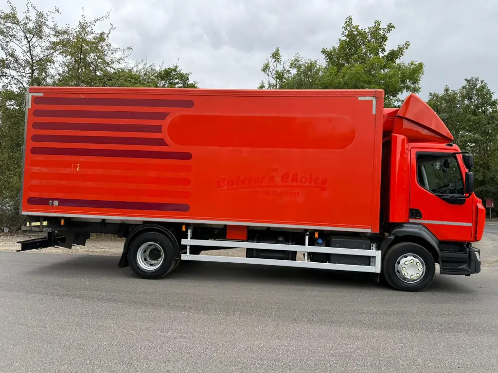 Renault D16 High - Fridgebox - Kamion hladnjača: slika Renault D16 High - Fridgebox - Kamion hladnjača Renault D16 High - Fridgebox - Kamion hladnjača: slika Renault D16 High - Fridgebox - Kamion hladnjača