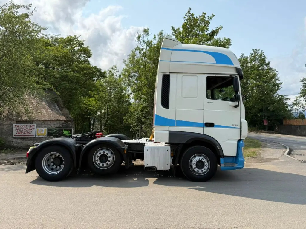DAF XF 105 (PXM) - Tegljač: slika DAF XF 105 (PXM) - Tegljač DAF XF 105 (PXM) - Tegljač: slika DAF XF 105 (PXM) - Tegljač