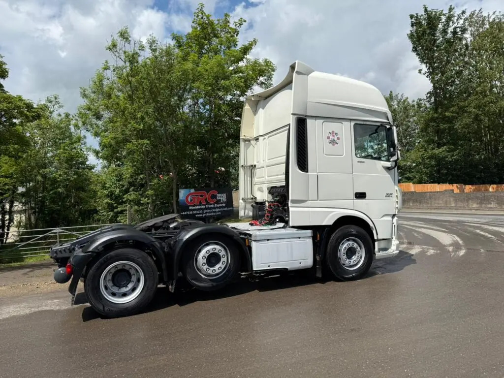 DAF XF 105 (UVO) - Tegljač: slika DAF XF 105 (UVO) - Tegljač DAF XF 105 (UVO) - Tegljač: slika DAF XF 105 (UVO) - Tegljač