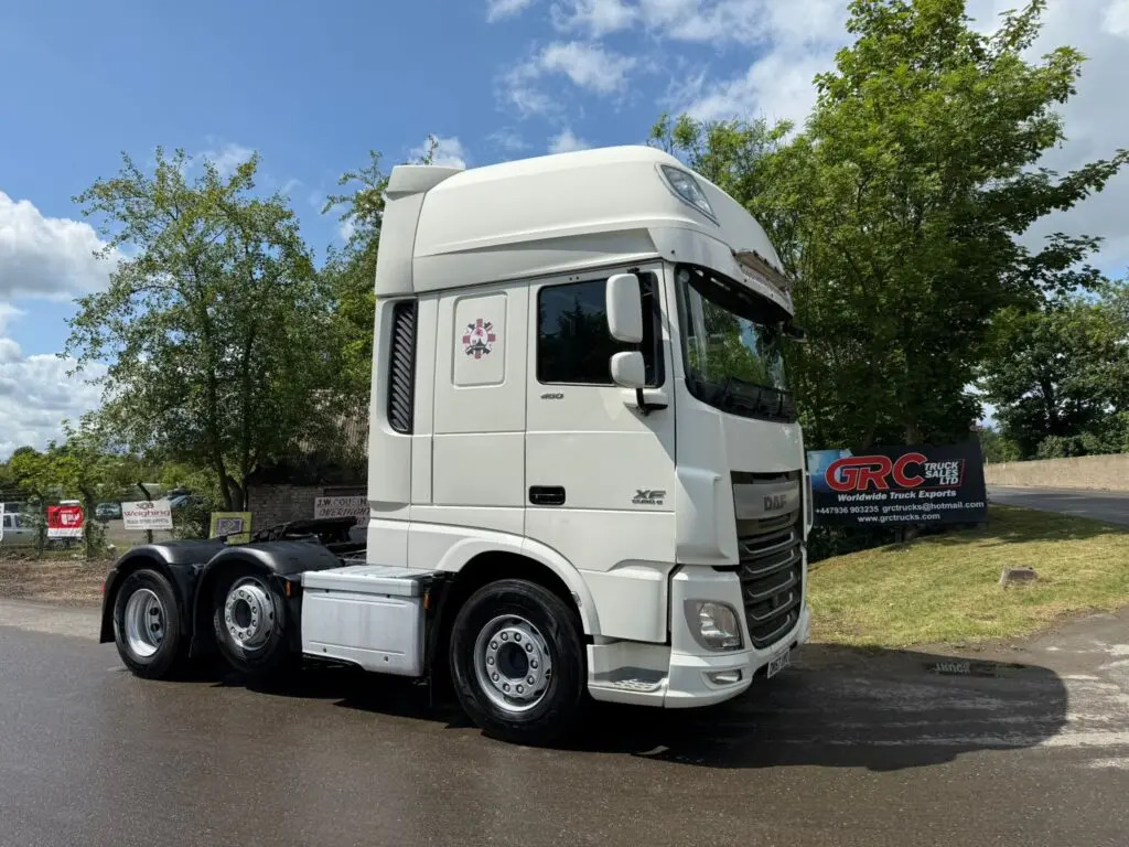 DAF XF 105 (UVO) - Tegljač: slika DAF XF 105 (UVO) - Tegljač DAF XF 105 (UVO) - Tegljač: slika DAF XF 105 (UVO) - Tegljač