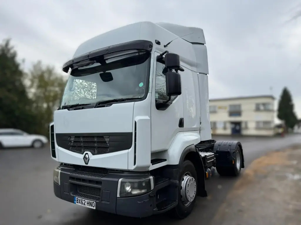 Renault Premium 440 DXi - Tegljač: slika Renault Premium 440 DXi - Tegljač Renault Premium 440 DXi - Tegljač: slika Renault Premium 440 DXi - Tegljač