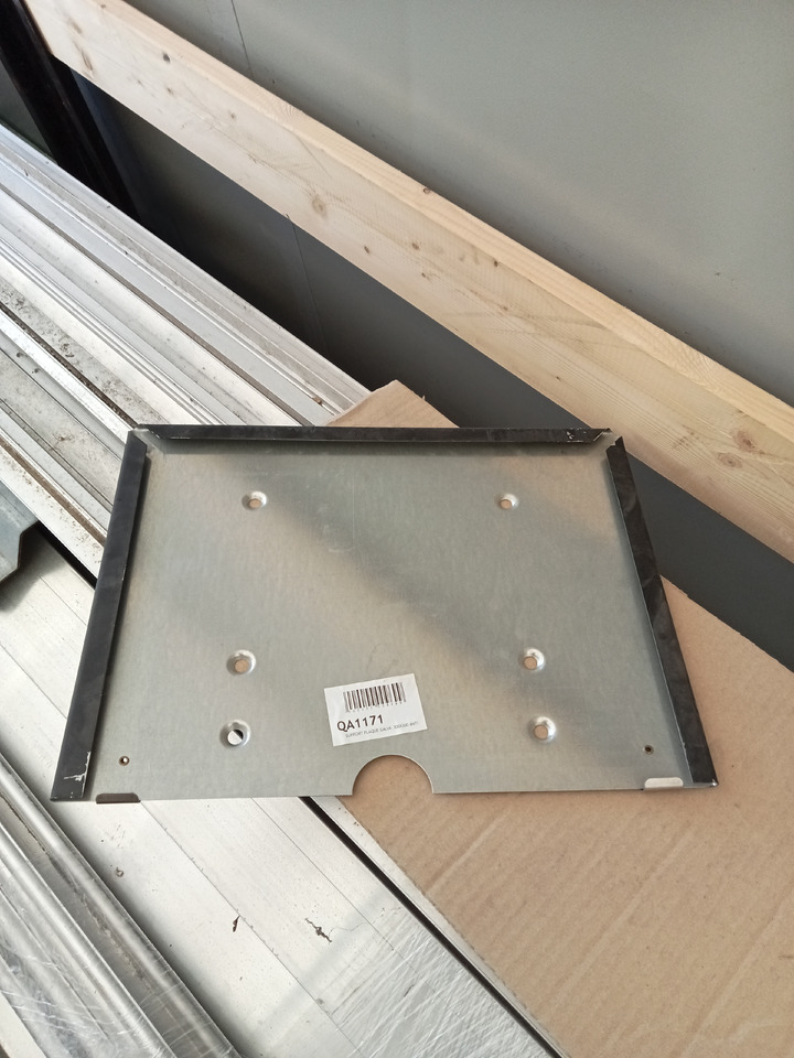 Trouillet SUPPORT PLAQUE GALVA 300X300 ANTI RETOURNEMENT - Karoserija i eksterijer: slika Trouillet SUPPORT PLAQUE GALVA 300X300 ANTI RETOURNEMENT - Karoserija i eksterijer Trouillet SUPPORT PLAQUE GALVA 300X300 ANTI RETOURNEMENT - Karoserija i eksterijer: slika Trouillet SUPPORT PLAQUE GALVA 300X300 ANTI RETOURNEMENT - Karoserija i eksterijer