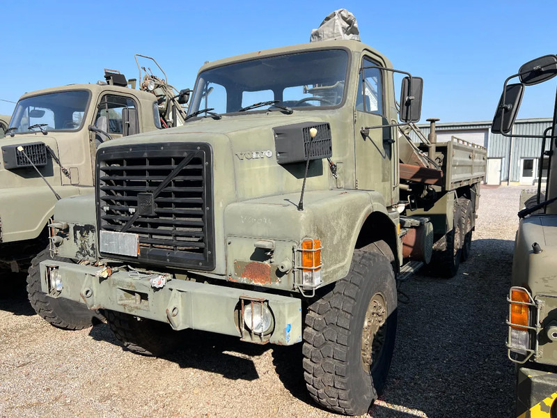 Volvo N 10 6X6 - FASSI 8TM CRANE (4x in stock) - Kamion, Kamion s kranom: slika Volvo N 10 6X6 - FASSI 8TM CRANE (4x in stock) - Kamion, Kamion s kranom Volvo N 10 6X6 - FASSI 8TM CRANE (4x in stock) - Kamion, Kamion s kranom: slika Volvo N 10 6X6 - FASSI 8TM CRANE (4x in stock) - Kamion, Kamion s kranom