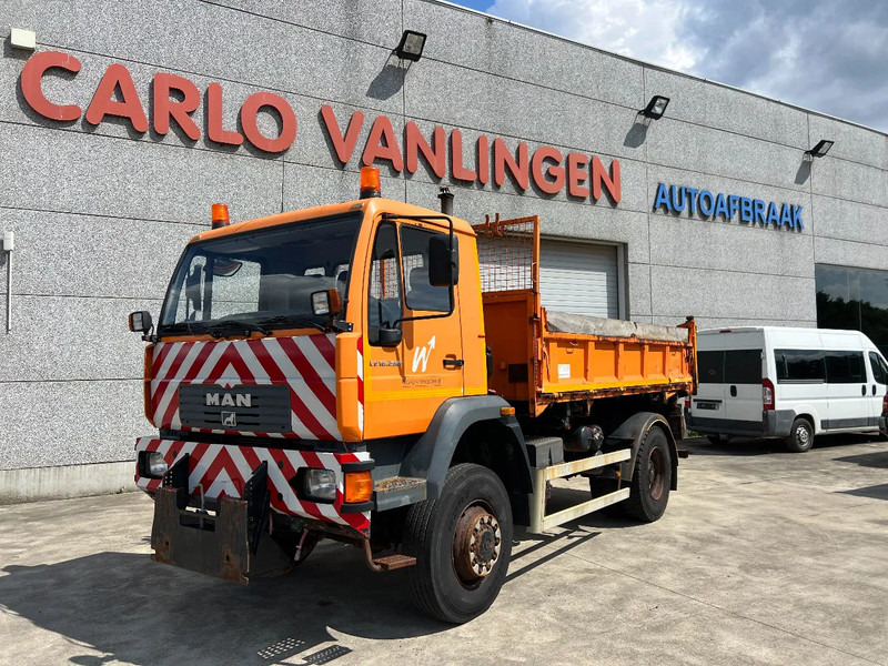 MAN LE 18.280 4x4 - Kiper: slika MAN LE 18.280 4x4 - Kiper MAN LE 18.280 4x4 - Kiper: slika MAN LE 18.280 4x4 - Kiper