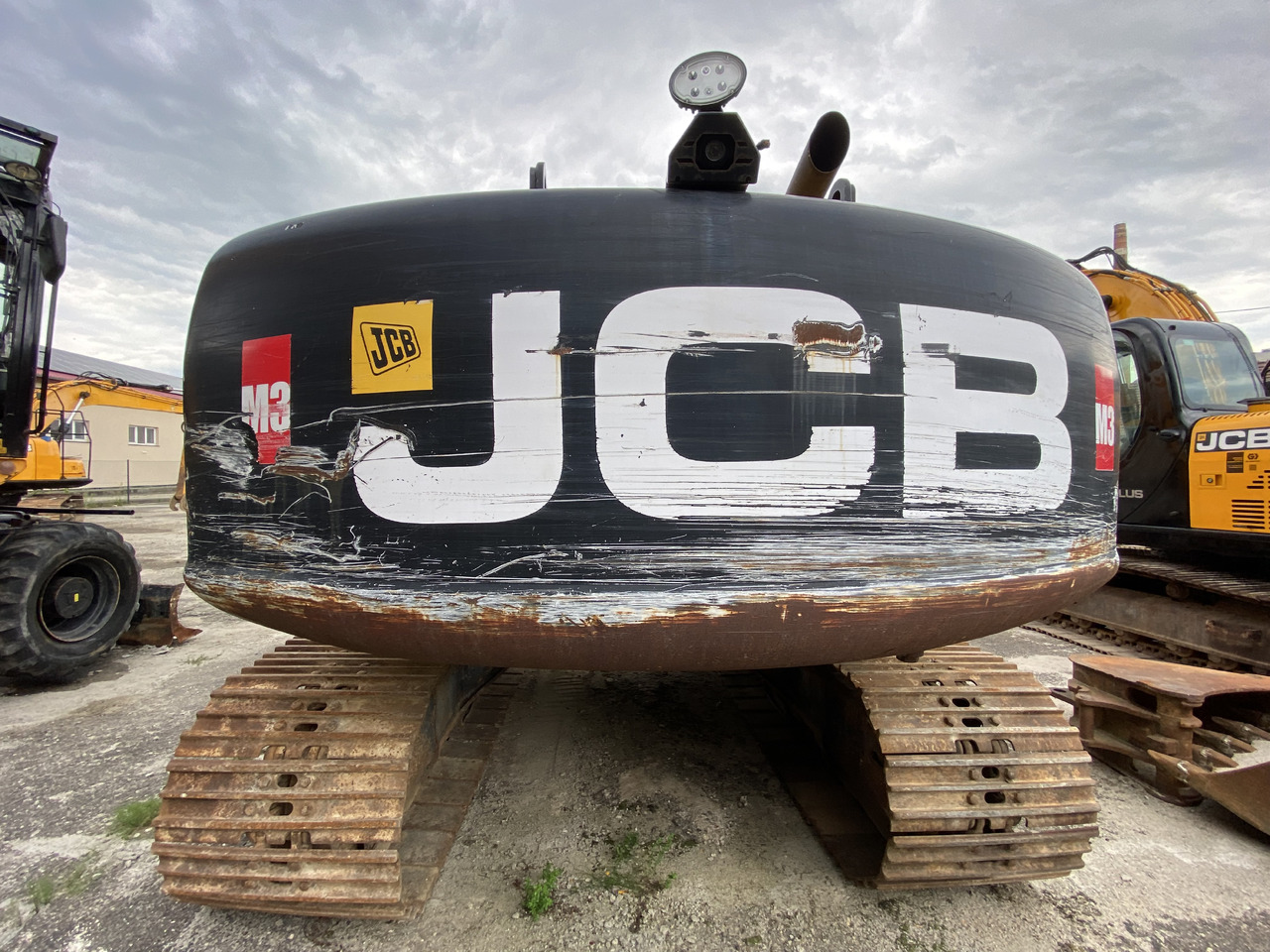 Bager gusjeničar JCB JS 210: slika Bager gusjeničar JCB JS 210 Bager gusjeničar JCB JS 210: slika Bager gusjeničar JCB JS 210