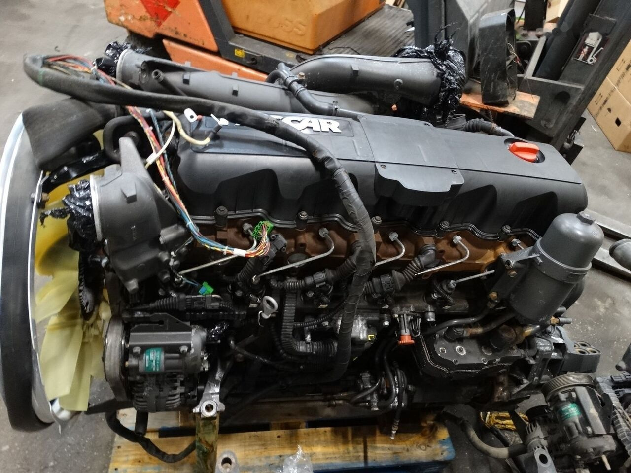 DAF MX300S1 410 DAF XF 105 - Motor za Kamion: slika DAF MX300S1 410 DAF XF 105 - Motor za Kamion DAF MX300S1 410 DAF XF 105 - Motor za Kamion: slika DAF MX300S1 410 DAF XF 105 - Motor za Kamion