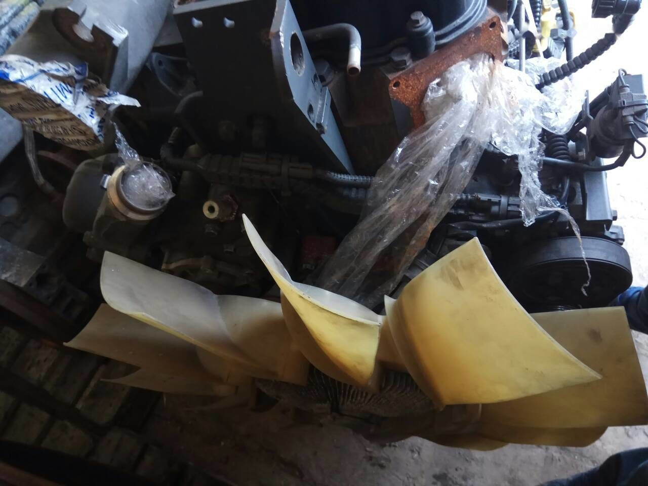 DAF Paccar 460 E5 MX340U1 DAF XF 105 460 E5 - Motor za Kamion: slika DAF Paccar 460 E5 MX340U1 DAF XF 105 460 E5 - Motor za Kamion DAF Paccar 460 E5 MX340U1 DAF XF 105 460 E5 - Motor za Kamion: slika DAF Paccar 460 E5 MX340U1 DAF XF 105 460 E5 - Motor za Kamion