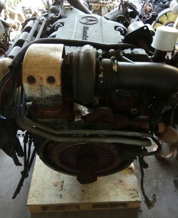 Mercedes-Benz OM501LA 435 E3 Mercedes-Benz ACTROS MP2 - Motor za Kamion: slika Mercedes-Benz OM501LA 435 E3 Mercedes-Benz ACTROS MP2 - Motor za Kamion Mercedes-Benz OM501LA 435 E3 Mercedes-Benz ACTROS MP2 - Motor za Kamion: slika Mercedes-Benz OM501LA 435 E3 Mercedes-Benz ACTROS MP2 - Motor za Kamion