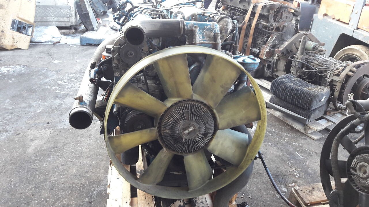 Renault Magirus 420 E2 Renault Magirus - Motor za Kamion: slika Renault Magirus 420 E2 Renault Magirus - Motor za Kamion Renault Magirus 420 E2 Renault Magirus - Motor za Kamion: slika Renault Magirus 420 E2 Renault Magirus - Motor za Kamion