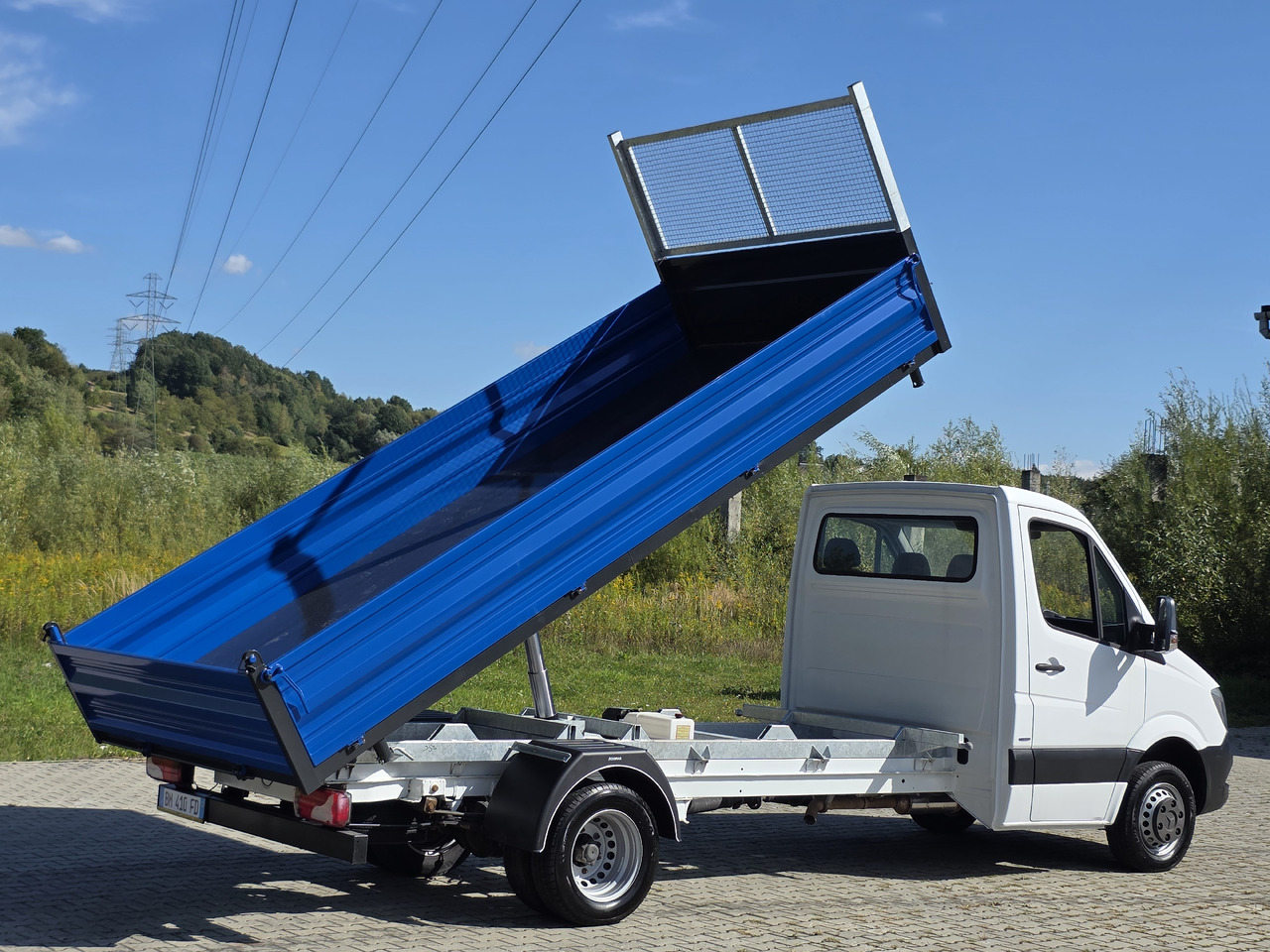 MERCEDES-BENZ Sprinter 419 CDI Wywrotka 4.50 M ! Kiper 3-Stronny ! Klima ! 3.0 CDI * 190 Km ! - Mali kamion kiper: slika MERCEDES-BENZ Sprinter 419 CDI Wywrotka 4.50 M ! Kiper 3-Stronny ! Klima ! 3.0 CDI * 190 Km ! - Mali kamion kiper MERCEDES-BENZ Sprinter 419 CDI Wywrotka 4.50 M ! Kiper 3-Stronny ! Klima ! 3.0 CDI * 190 Km ! - Mali kamion kiper: slika MERCEDES-BENZ Sprinter 419 CDI Wywrotka 4.50 M ! Kiper 3-Stronny ! Klima ! 3.0 CDI * 190 Km ! - Mali kamion kiper