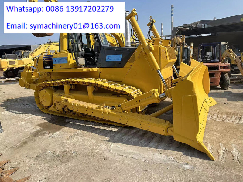 Komatsu D155A-5 - Buldožer: slika Komatsu D155A-5 - Buldožer Komatsu D155A-5 - Buldožer: slika Komatsu D155A-5 - Buldožer