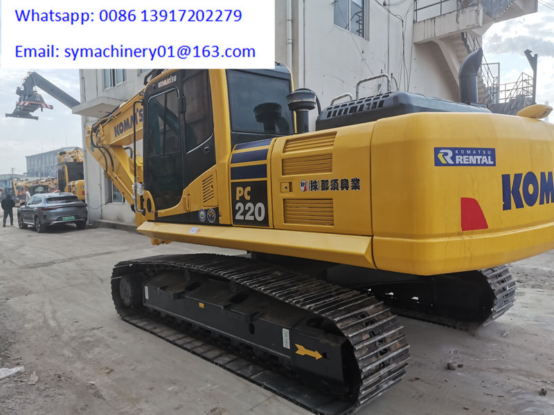 Komatsu PC220-8 - Bager gusjeničar: slika Komatsu PC220-8 - Bager gusjeničar Komatsu PC220-8 - Bager gusjeničar: slika Komatsu PC220-8 - Bager gusjeničar