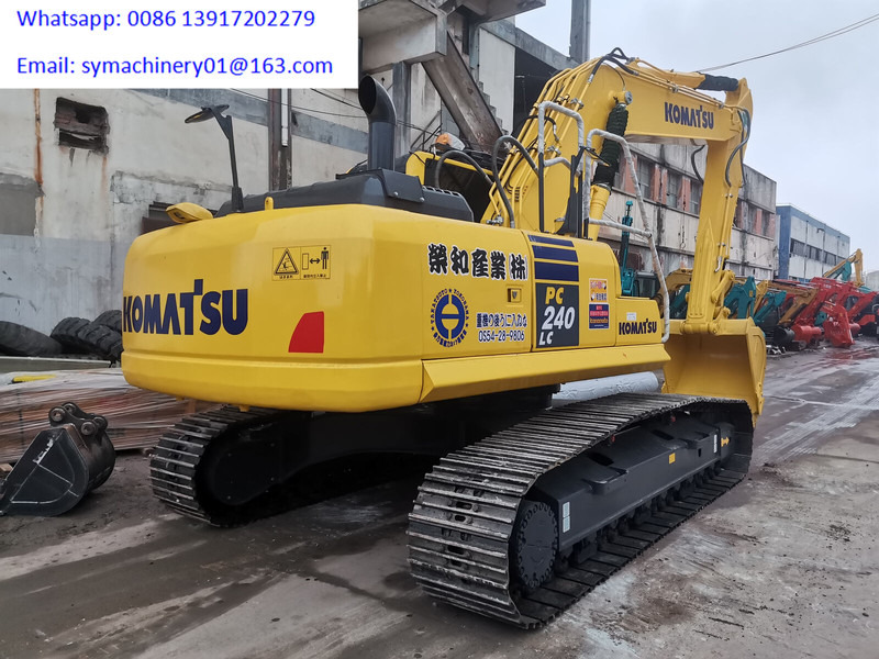 Komatsu PC240-8 - Bager gusjeničar: slika Komatsu PC240-8 - Bager gusjeničar Komatsu PC240-8 - Bager gusjeničar: slika Komatsu PC240-8 - Bager gusjeničar