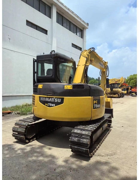 Komatsu PC78US-6 - Bager gusjeničar: slika Komatsu PC78US-6 - Bager gusjeničar Komatsu PC78US-6 - Bager gusjeničar: slika Komatsu PC78US-6 - Bager gusjeničar