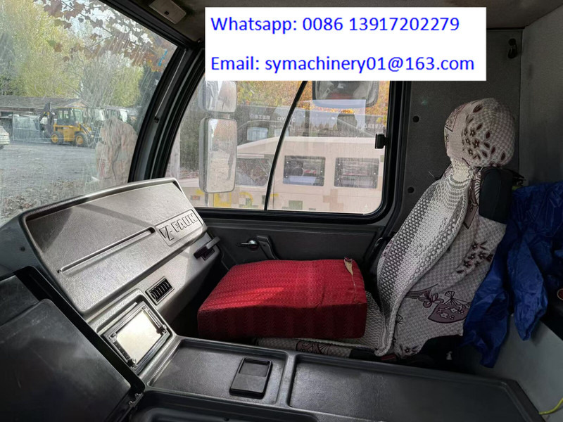 Tadano Faun ATF100-5 - Autodizalica za sve terene: slika Tadano Faun ATF100-5 - Autodizalica za sve terene Tadano Faun ATF100-5 - Autodizalica za sve terene: slika Tadano Faun ATF100-5 - Autodizalica za sve terene